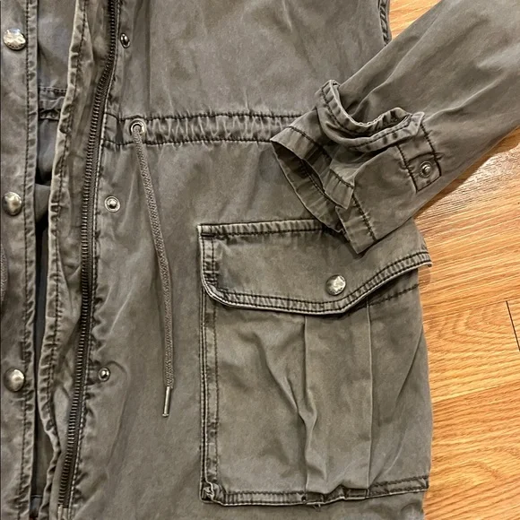 Talula Gray Utility Jacket - Picture 5 of 6